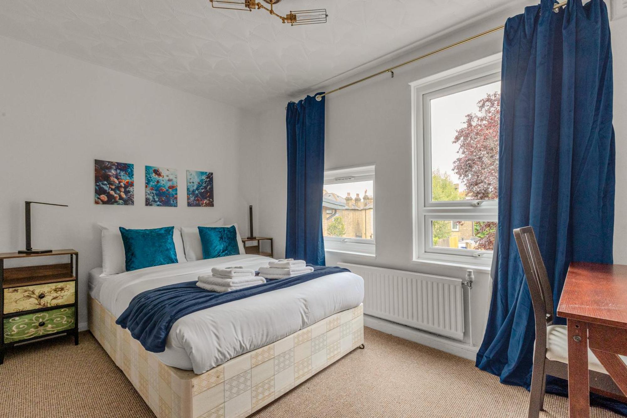 5br Greenwich With Patio, 2mins To Station Holiday home *