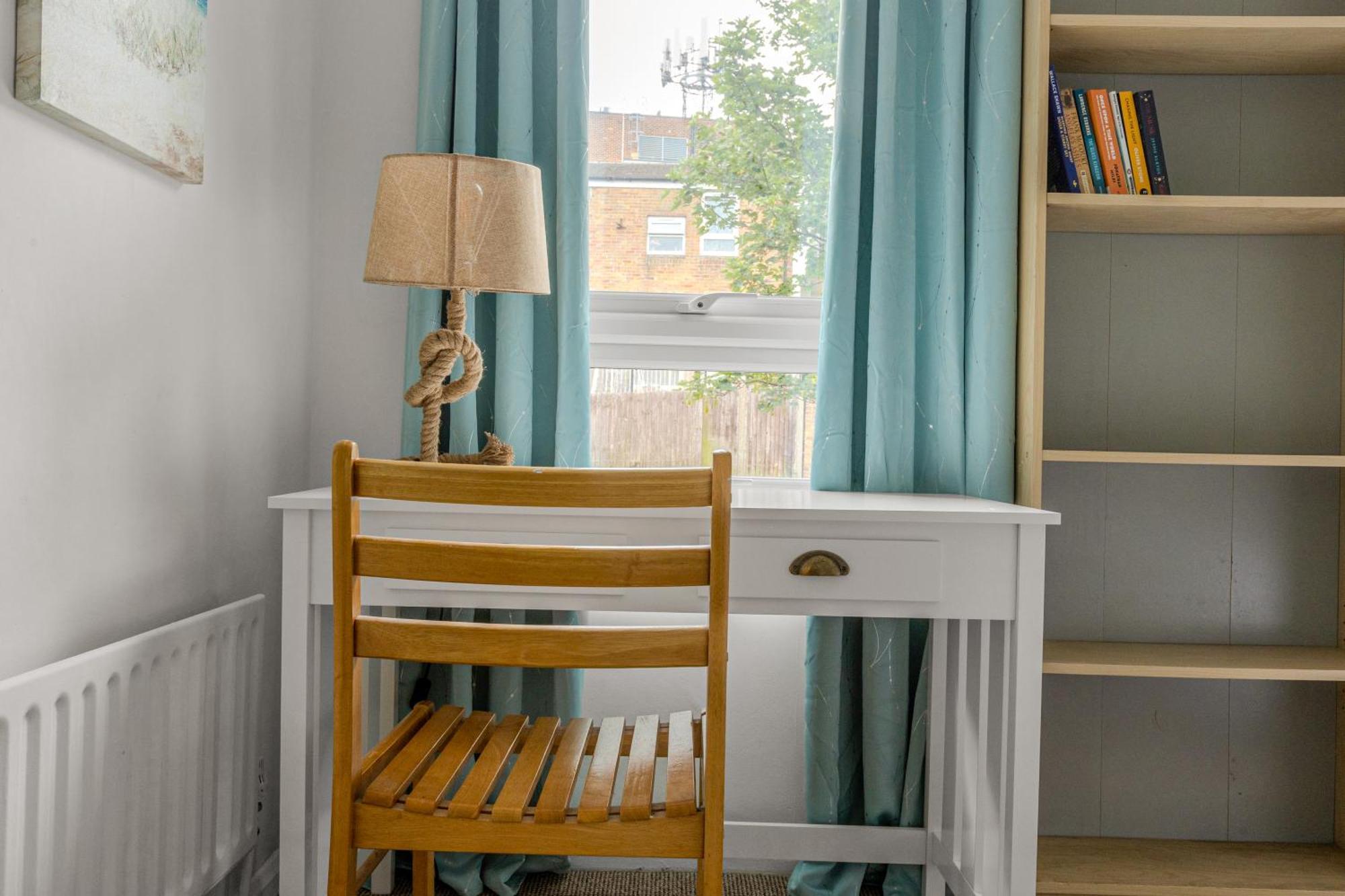 5br Greenwich With Patio, 2mins To Station London